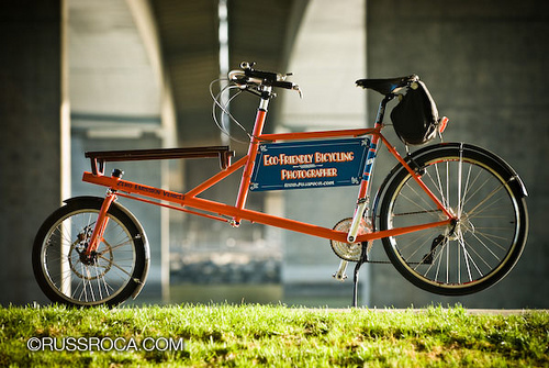 Bilenky front-loader cargo bike showing boom tube design