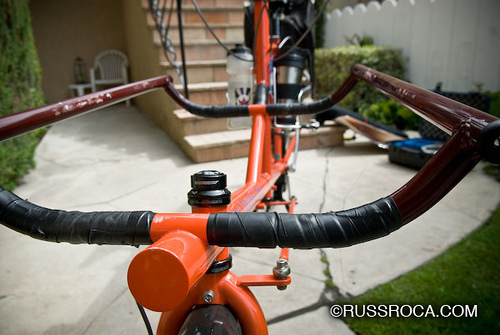Bilenky front-loader cargo bike showing boom tube design